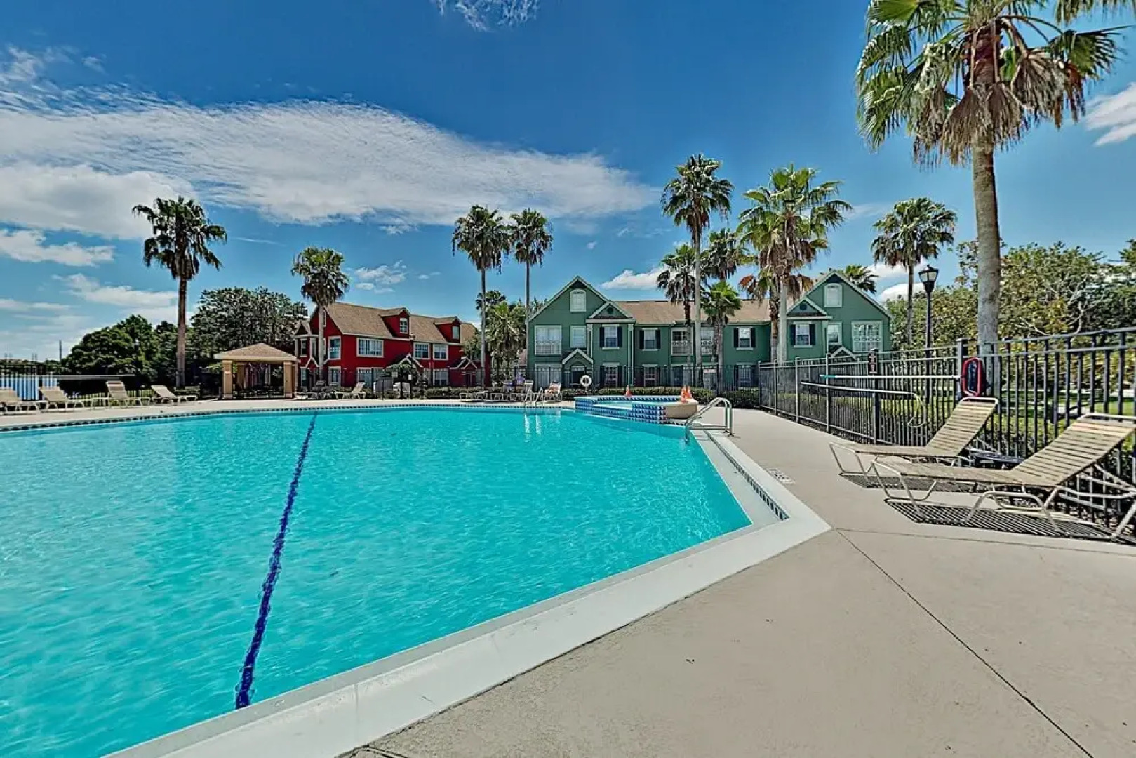 Captivating Extended Stay Or Corporate Rental 2 Bedroom Townhouse