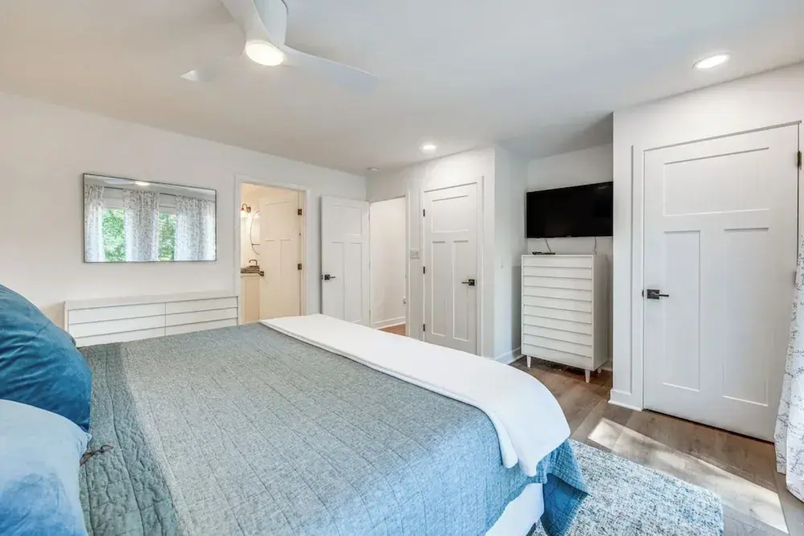 Waterfront Urbanna Home w/ Private Dock & Pool