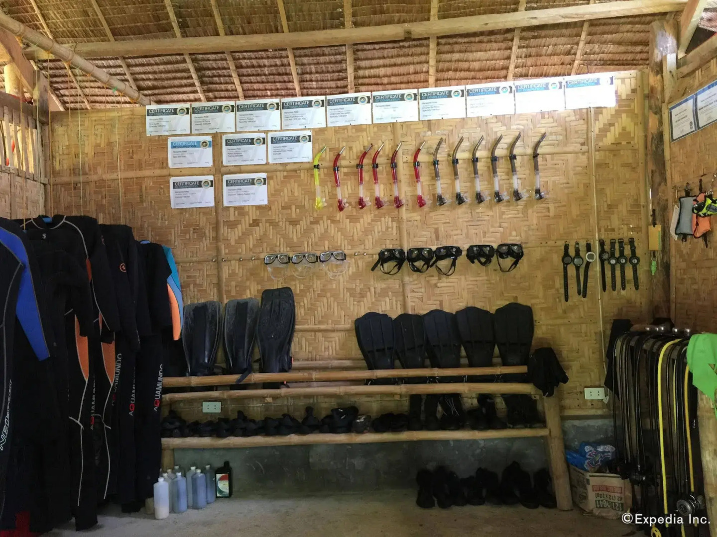 Bohol Lahoy Dive Resort