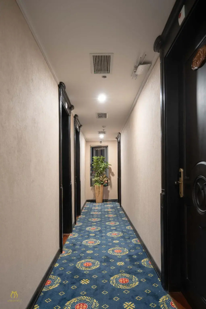 La Maison Boutique Hotel