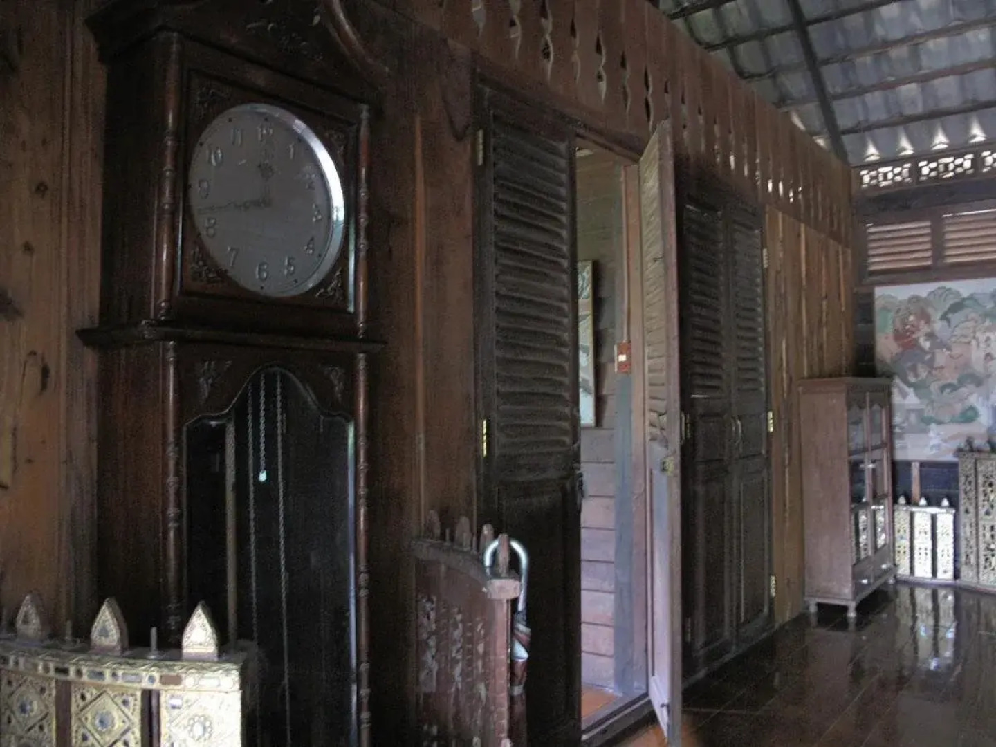 Ayothaya Riverside House