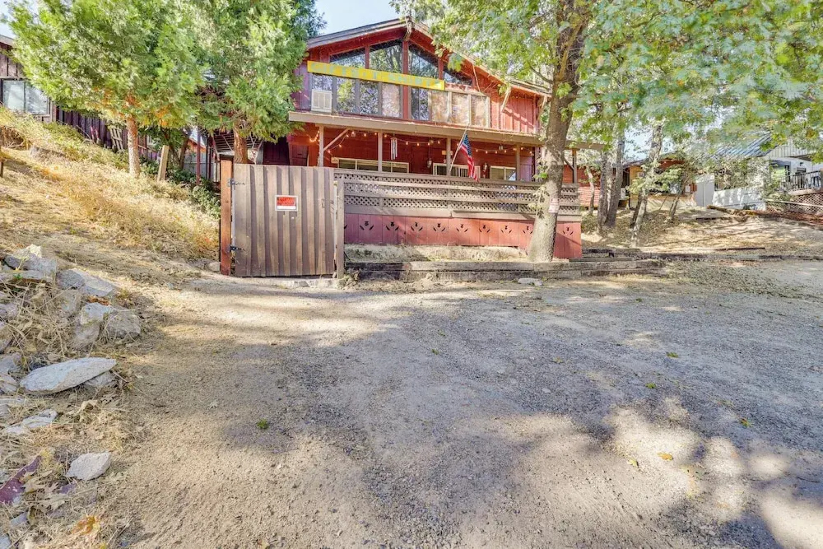 Walk to Marina: Central Bass Lake Studio w/ Deck!