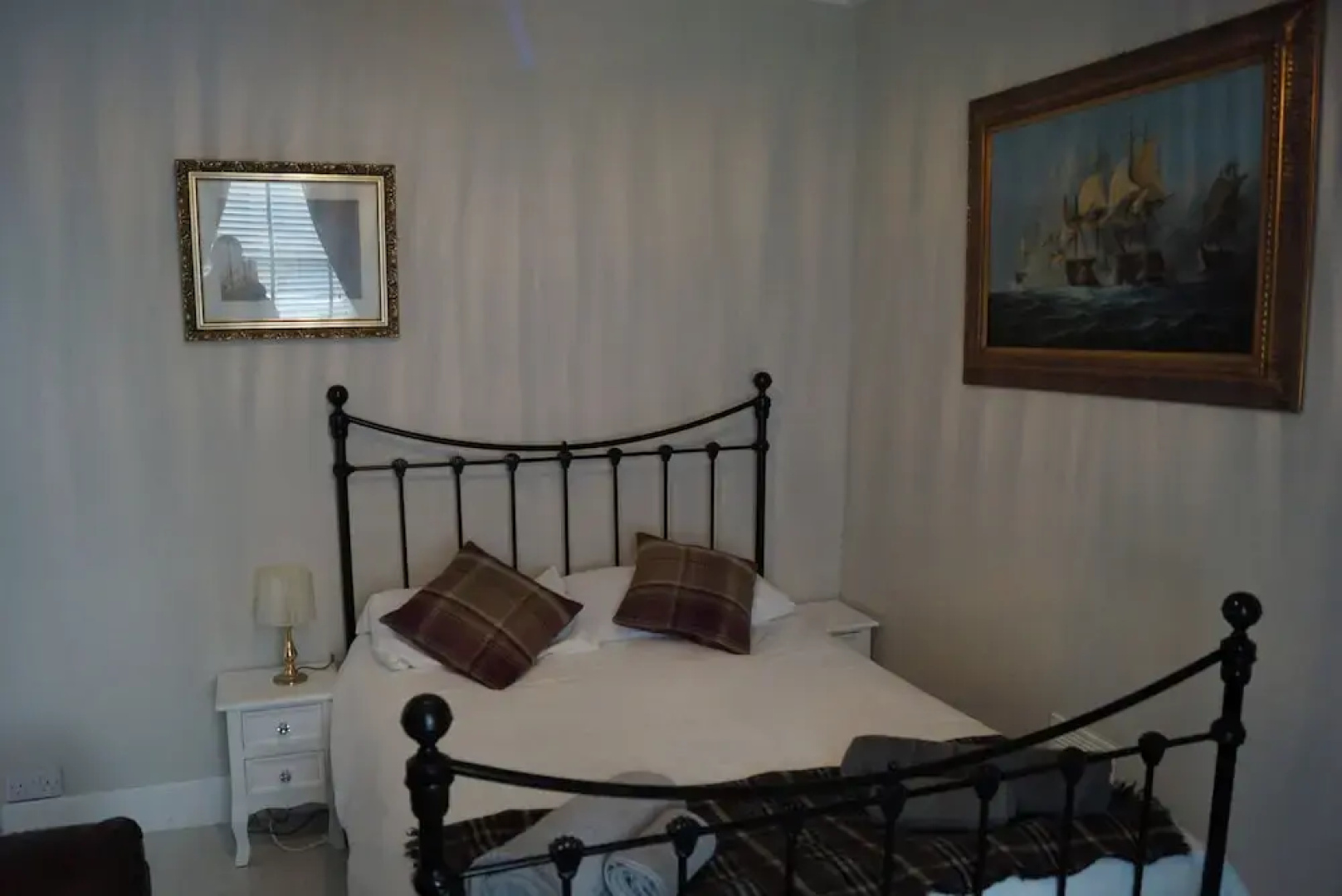 3-bed Cottage With Garden in Kirriemuir Centre