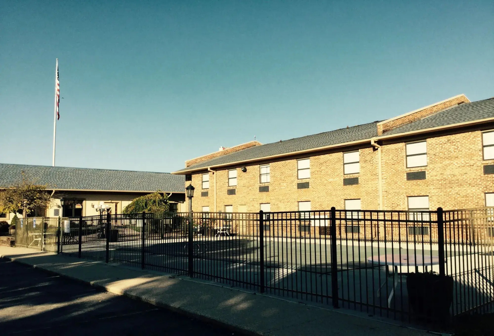 American Inn North Kansas City