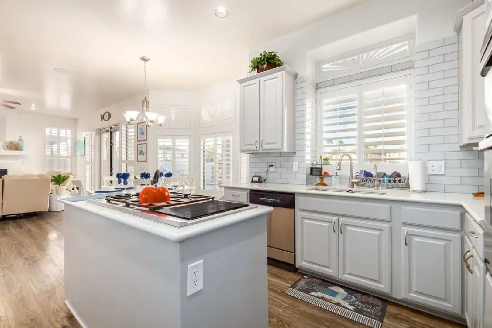 HUGE Luxury Waterfront Home w/ THEATER, GAME ROOM & SPARKLING POOL by RedAwning