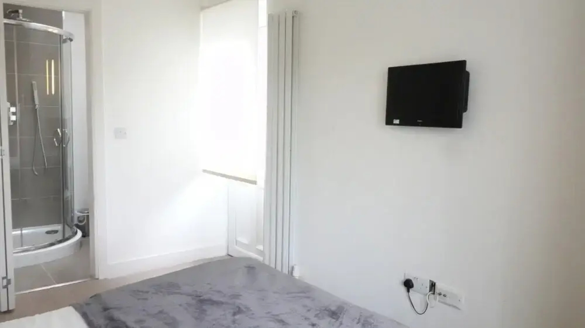 The Great Airport Place