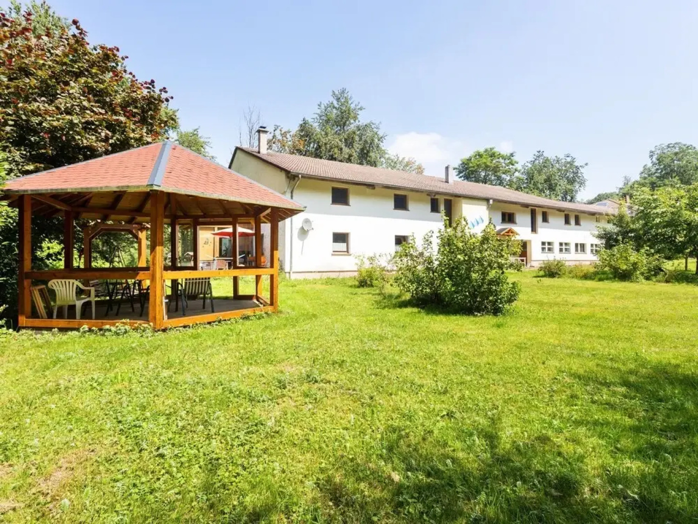 Welcoming Apartment in Hilscheid with Garden