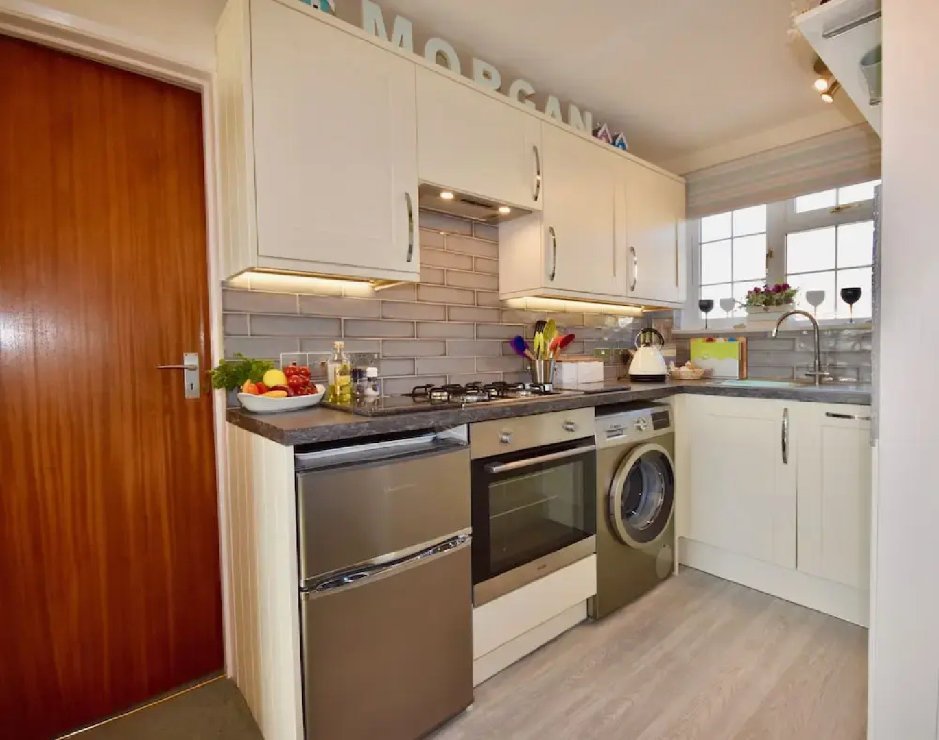 Harbour Life - Yarmouth