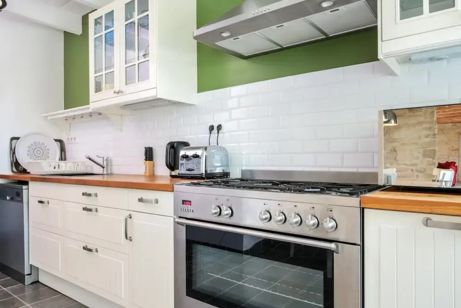 House With 4 Bedrooms in Saint-georges-du-bois, With Private Pool, Enc