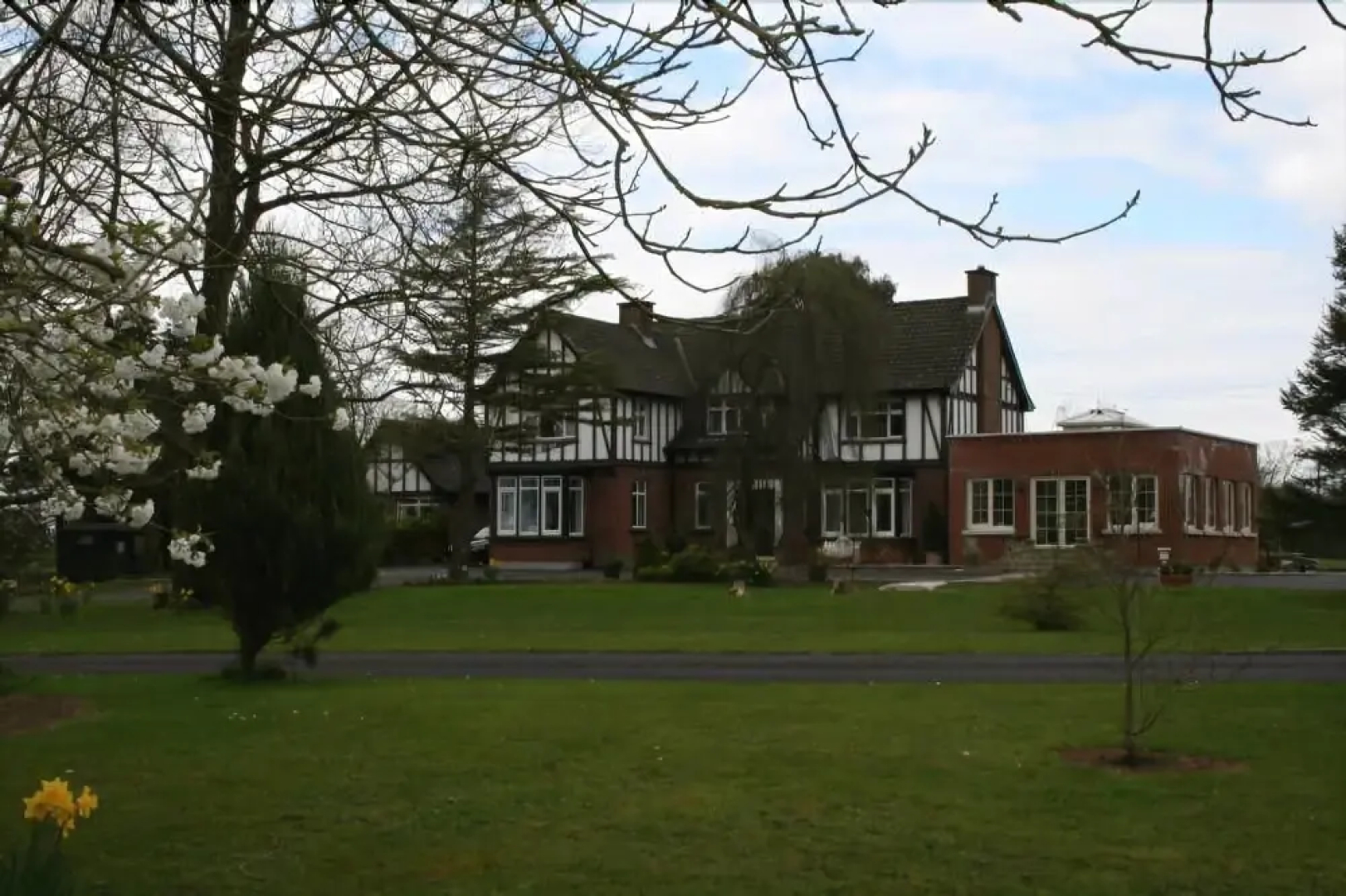 Highbury House