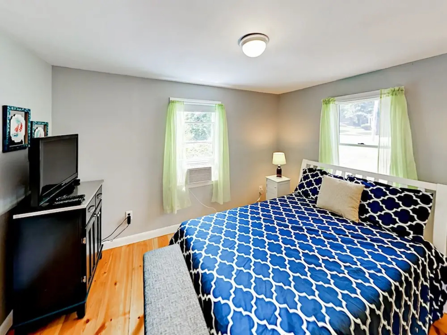 25 Doane Home 3 Bedrooms 2 Bathrooms Home