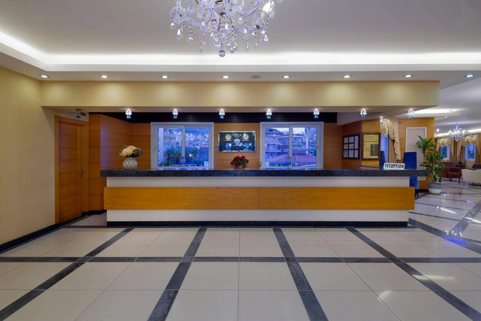 Villa Sunflower Hotel