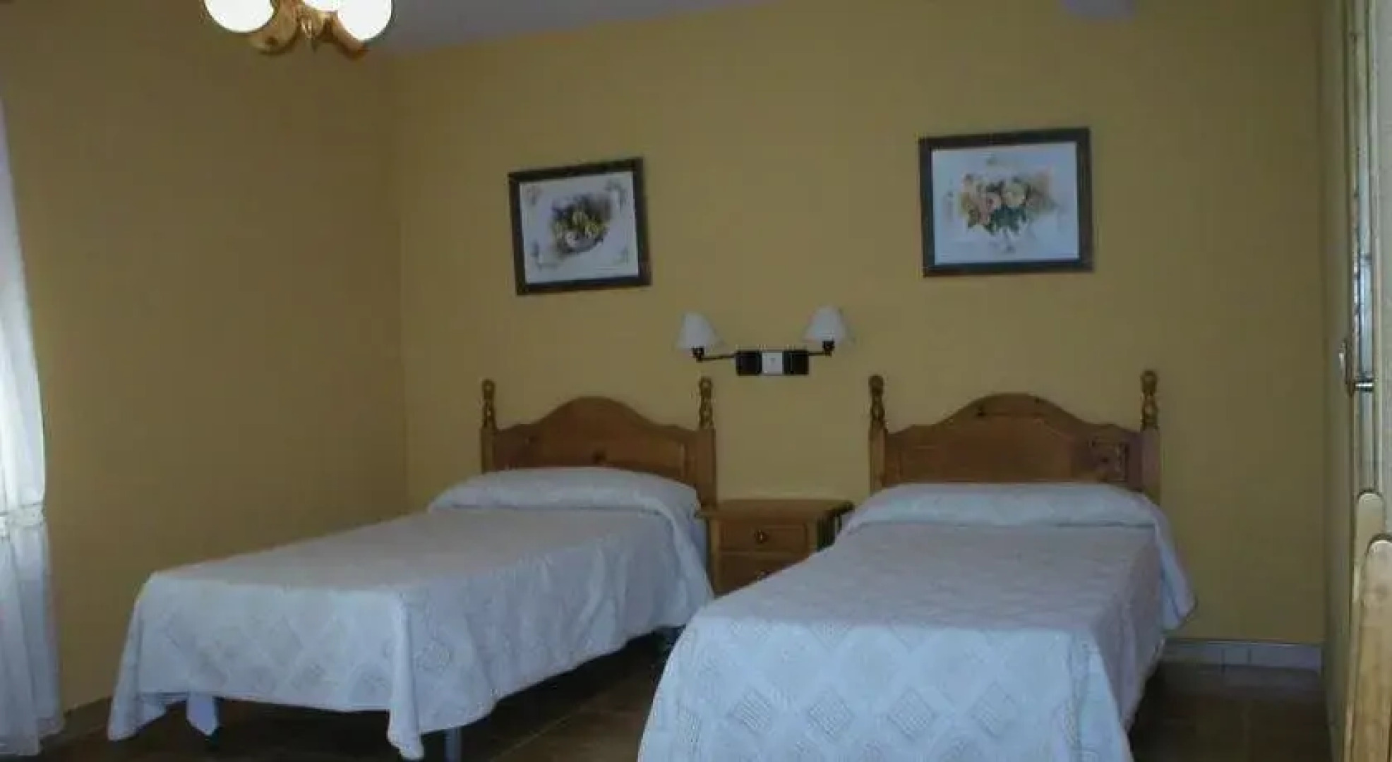 Hosteria Las Palmeras Casa Colonial