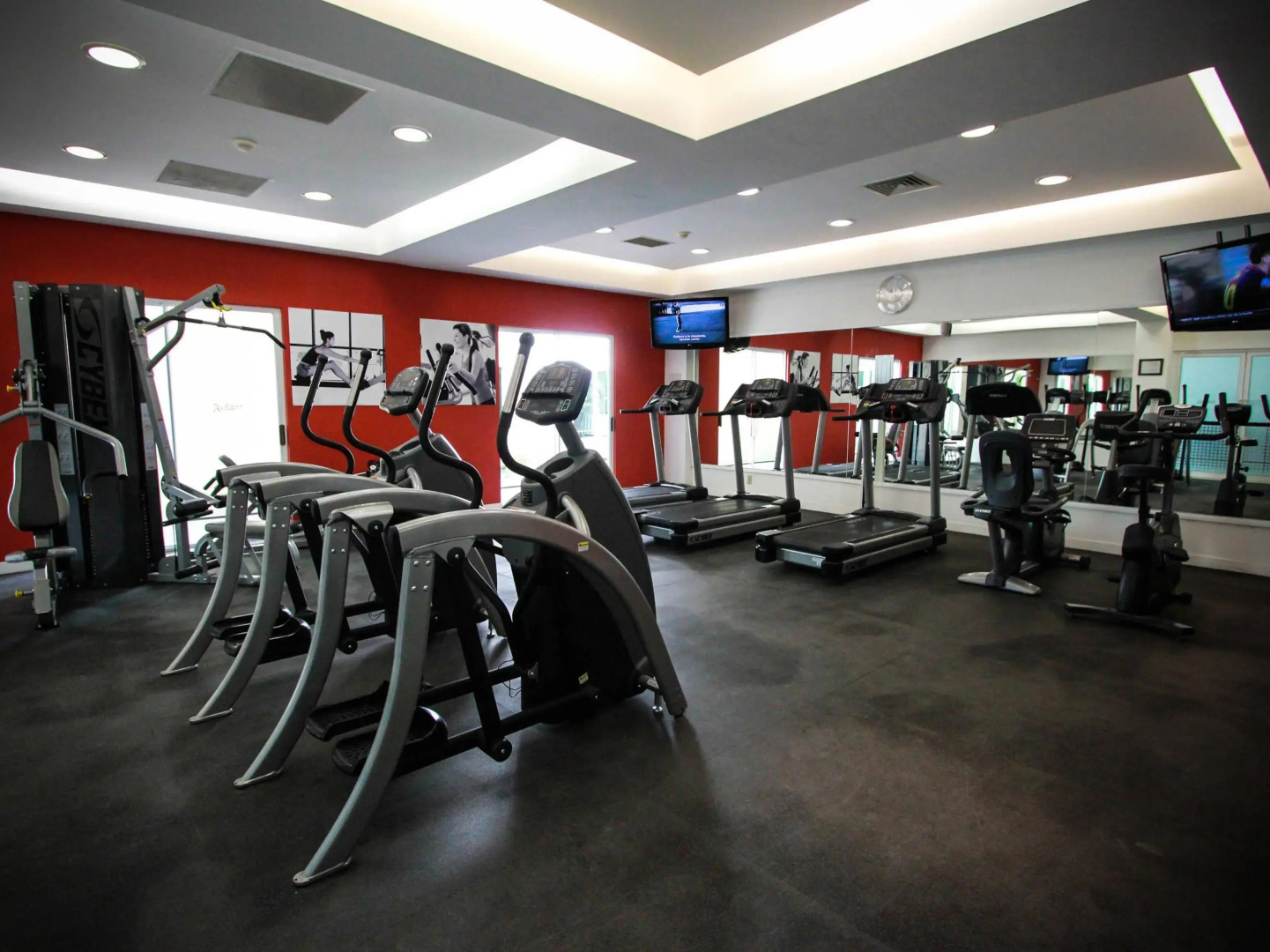 Radisson Poliforum Plaza Hotel Leon