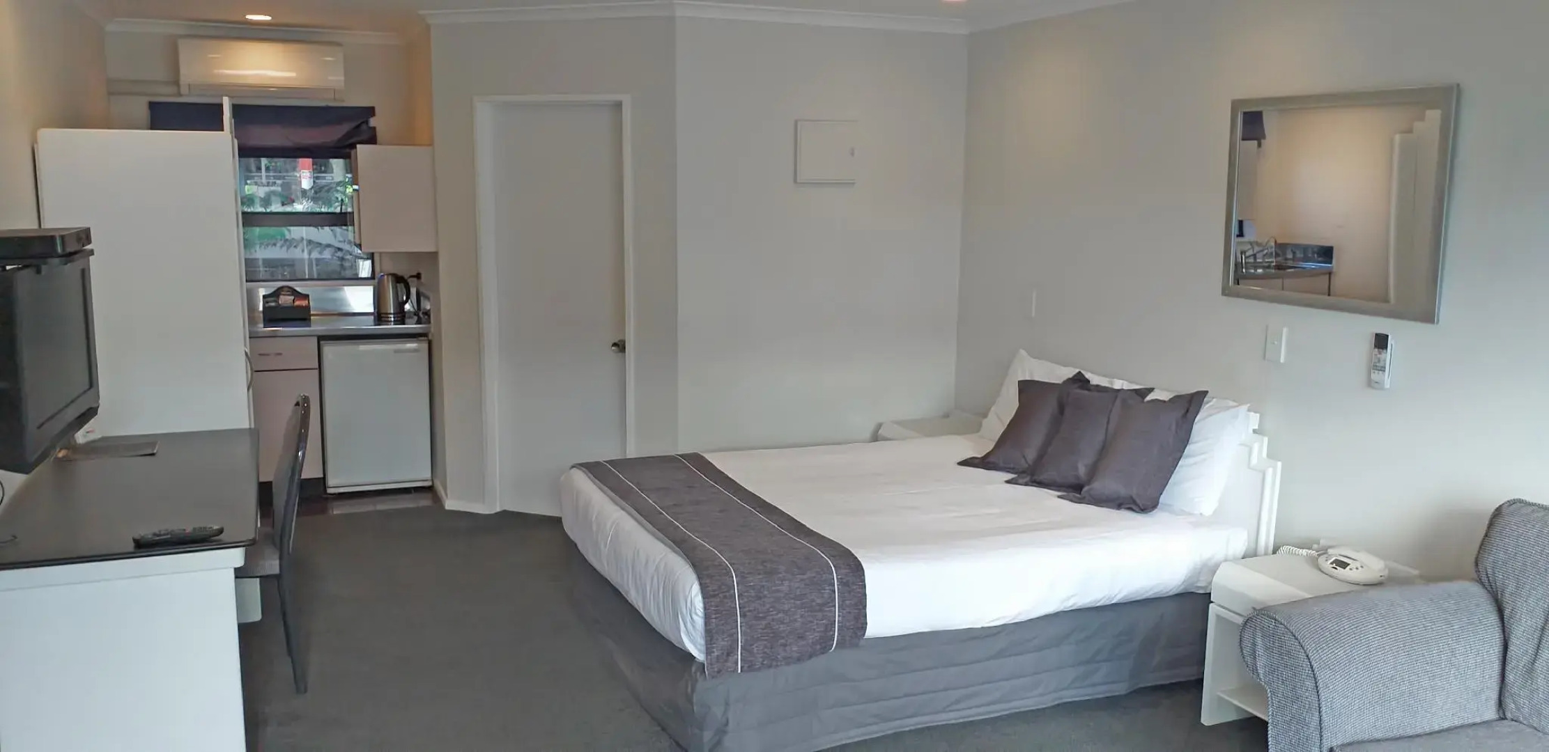 Shadzz Motel & Conference Centre