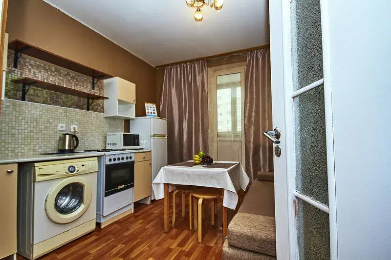 Апартаменты «Добрые Сутки», ул. Генерала Варенникова, 2