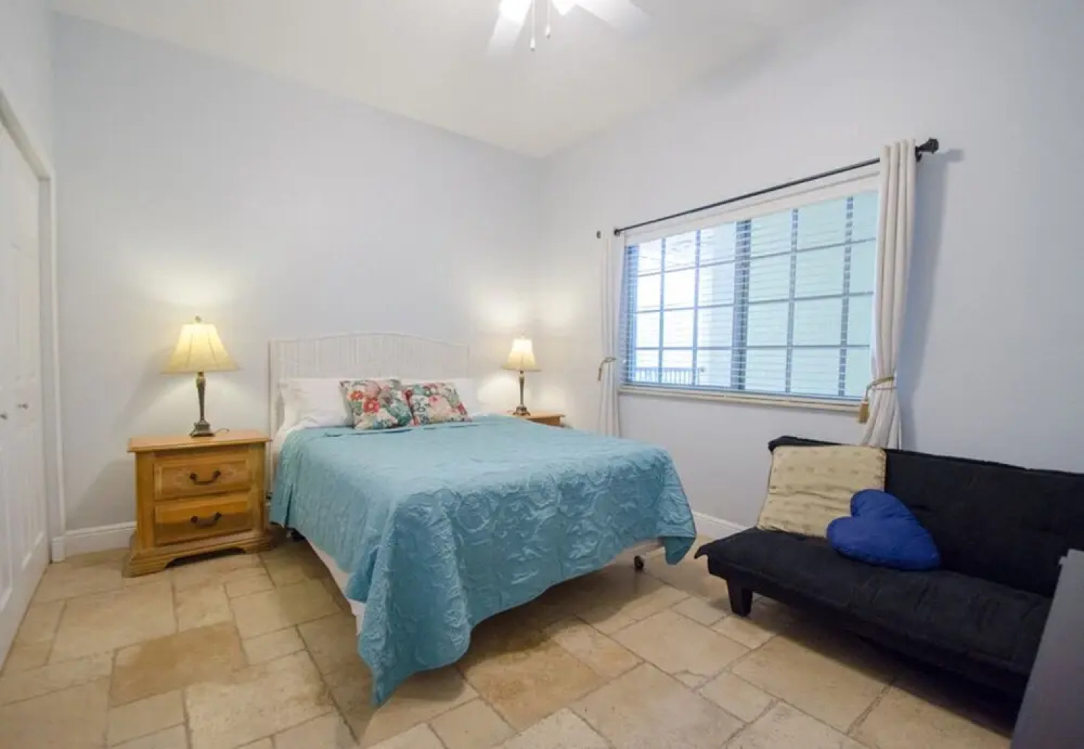 Vistalmar Three Bedroom Deluxe Apartment