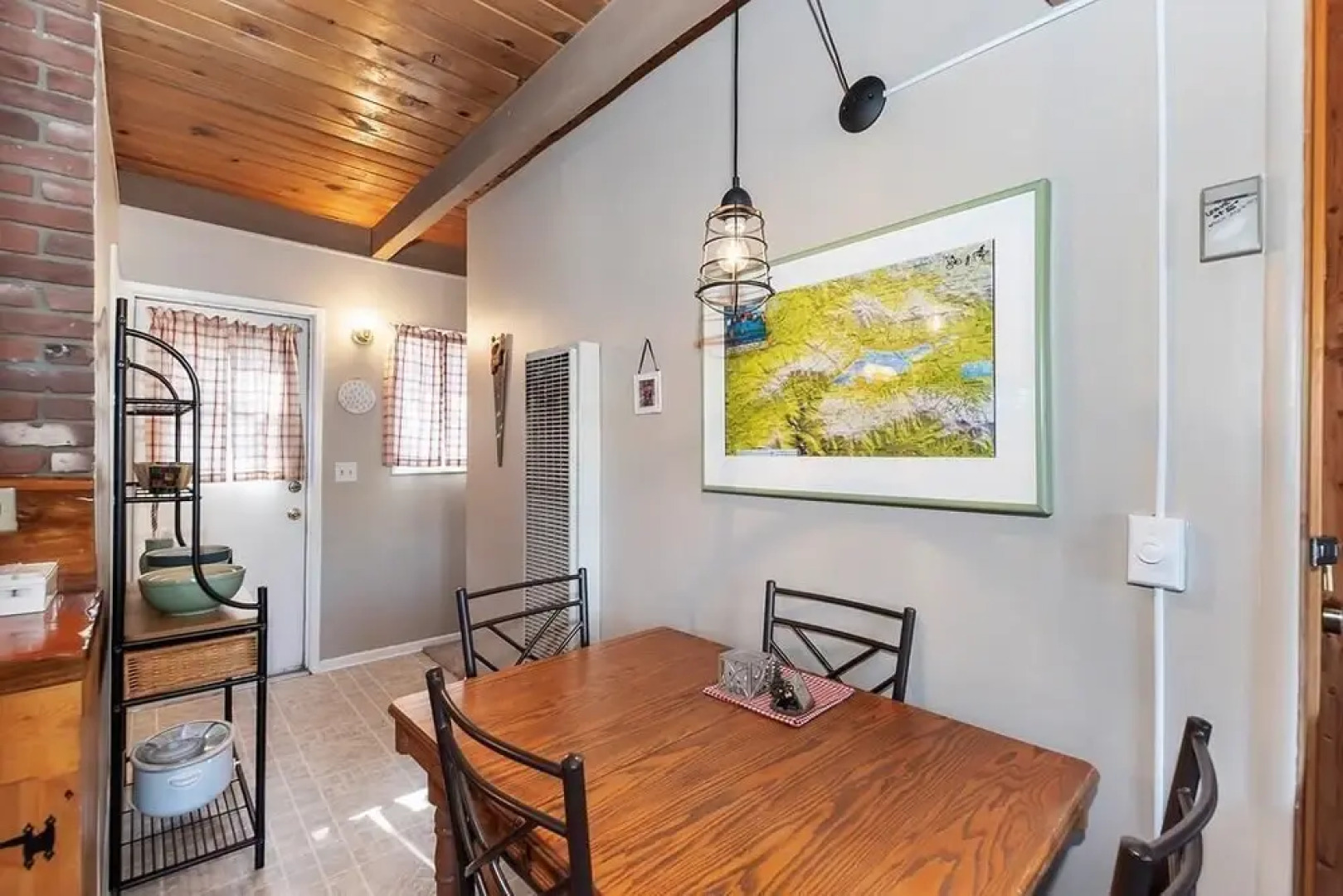 044 - Lazy Bear Chalet