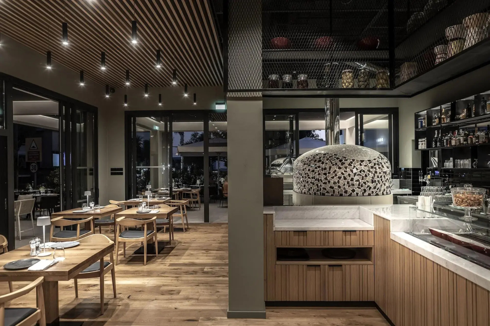 Anemi Hotel & Suites