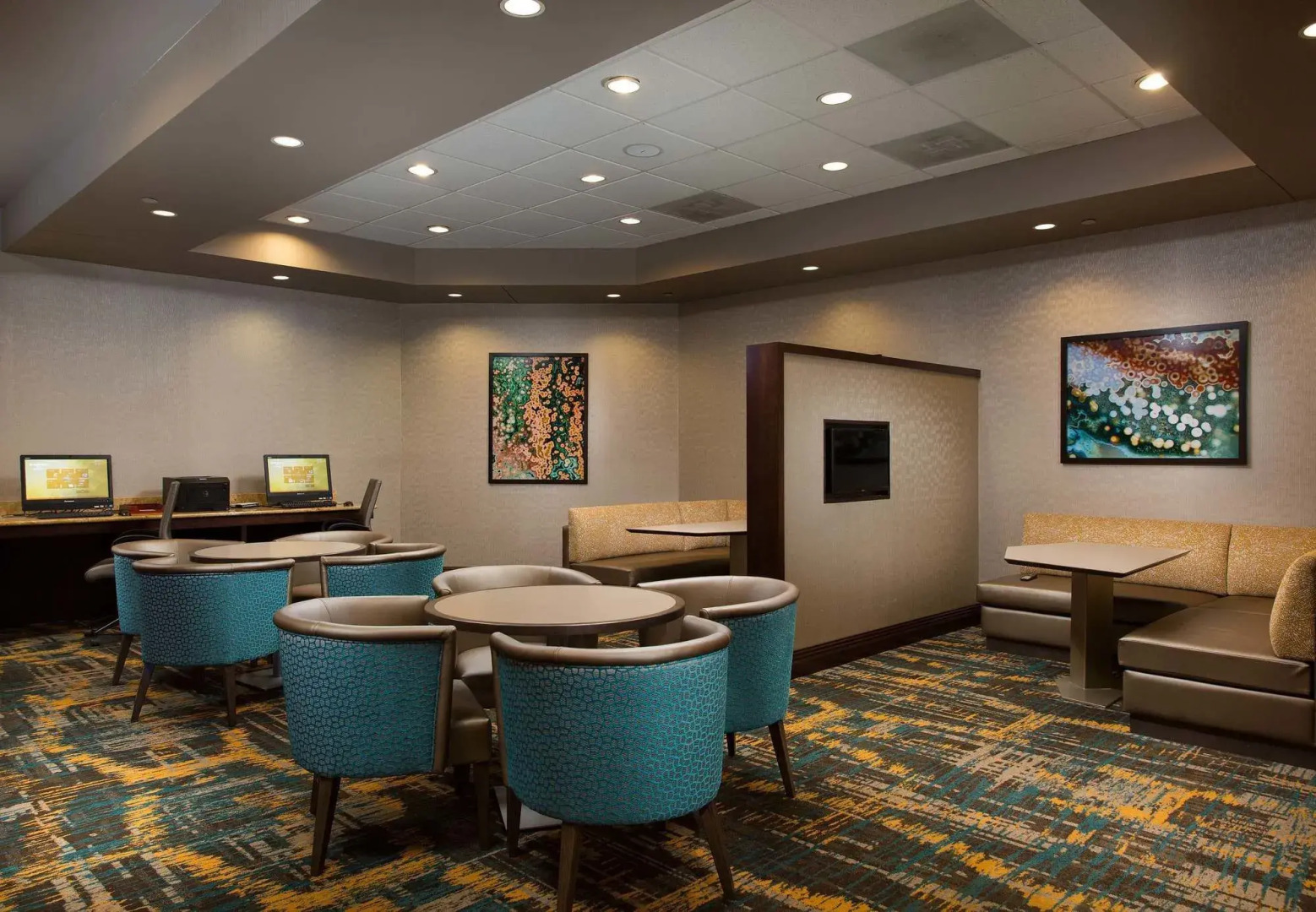 Residence Inn by Marriott Kansas City Airport