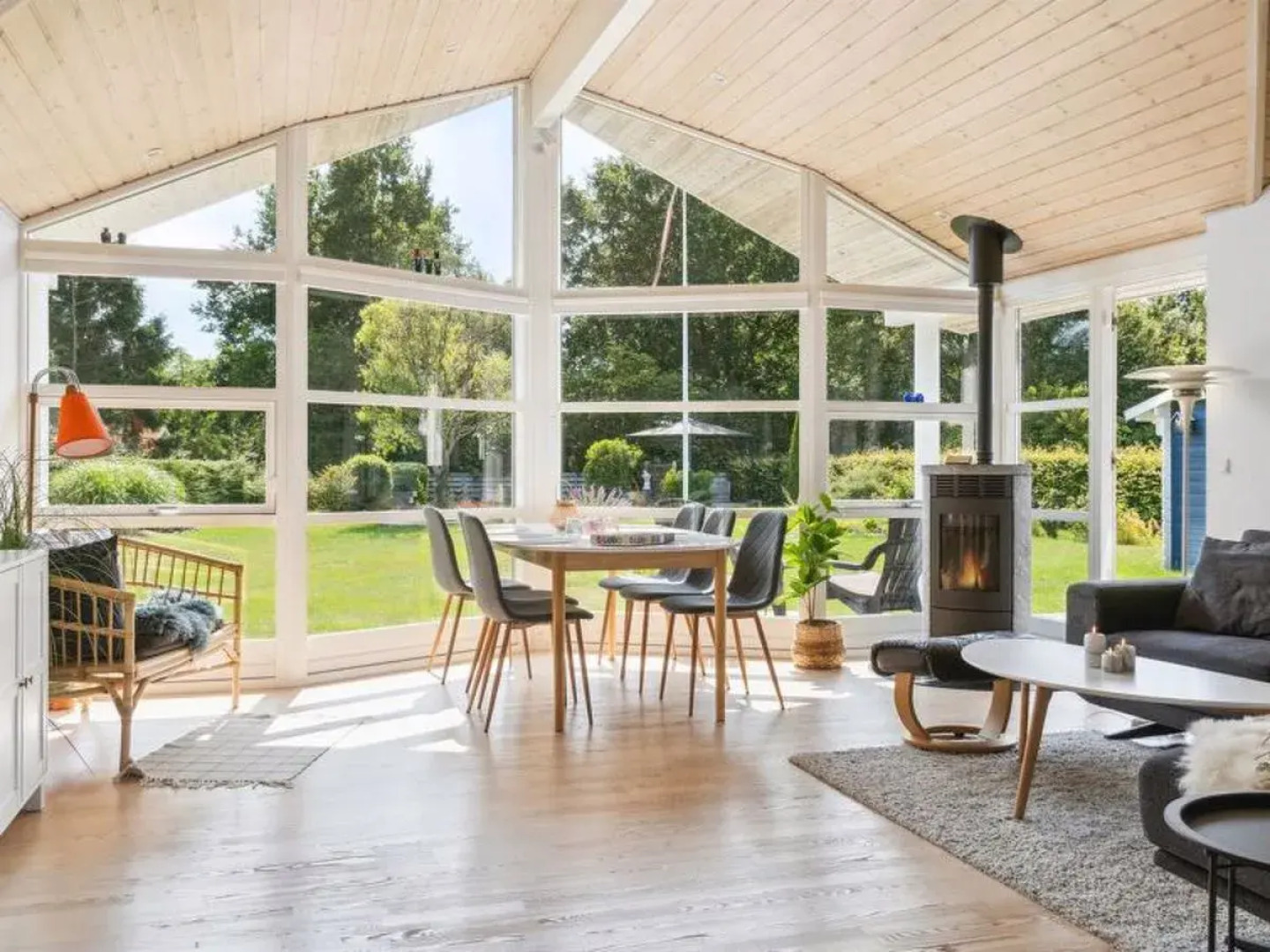 "Asvalde" - 200m to the inlet in Sealand