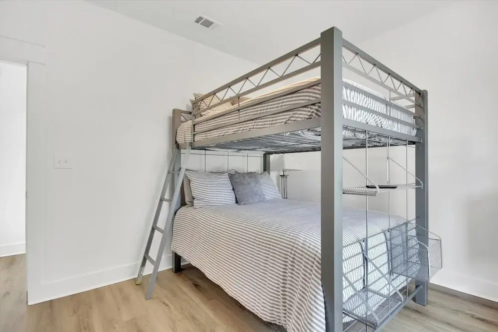 Family Retreat, 3br/3ba Bbq, Balcony