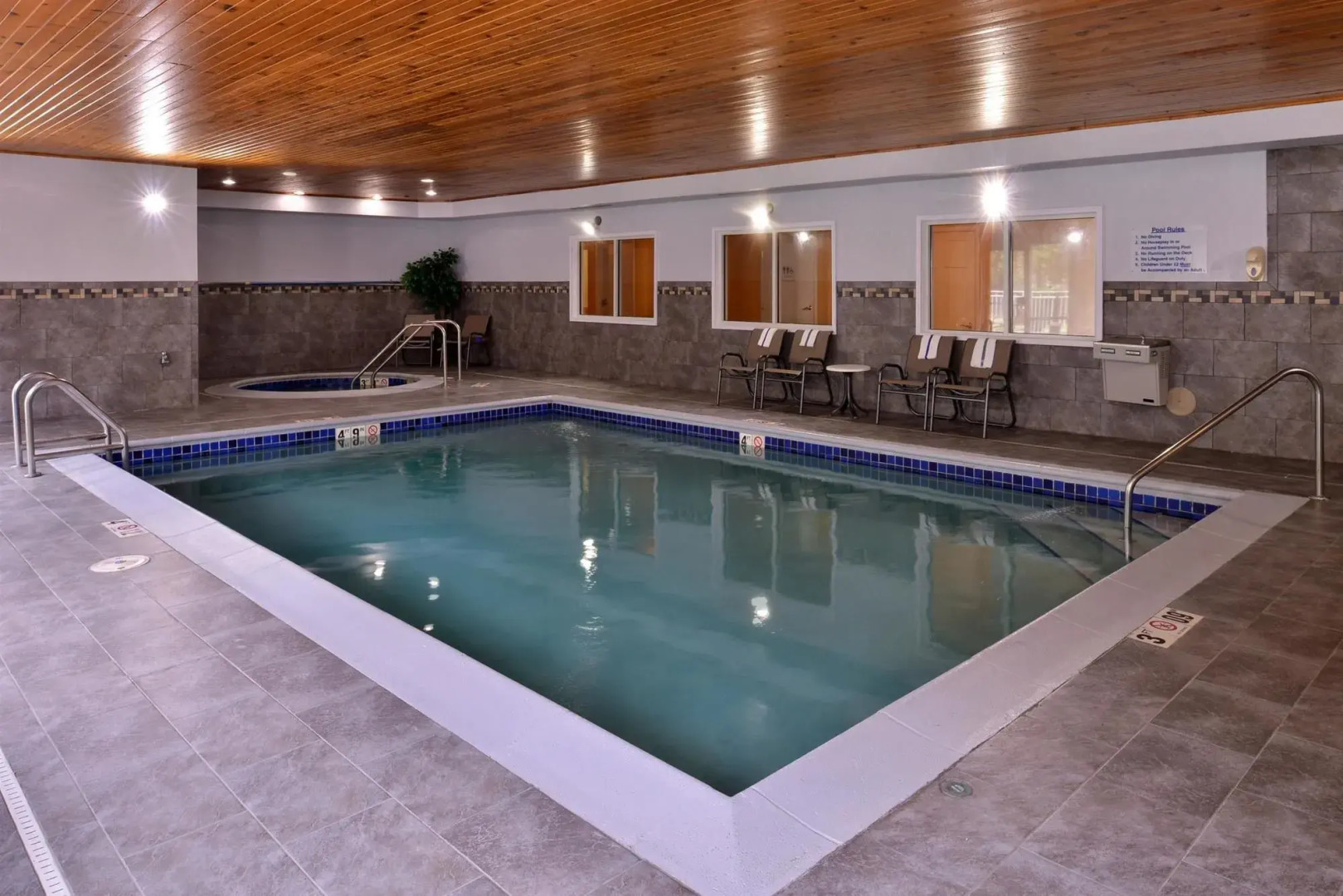 Best Western Ottumwa Inn & Suites