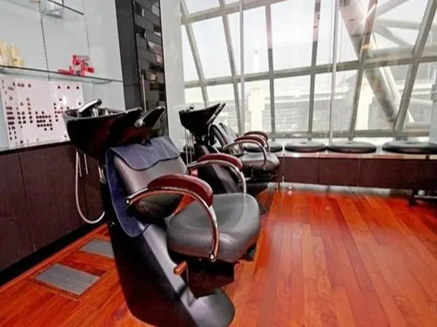 Miracle Transit Hotel