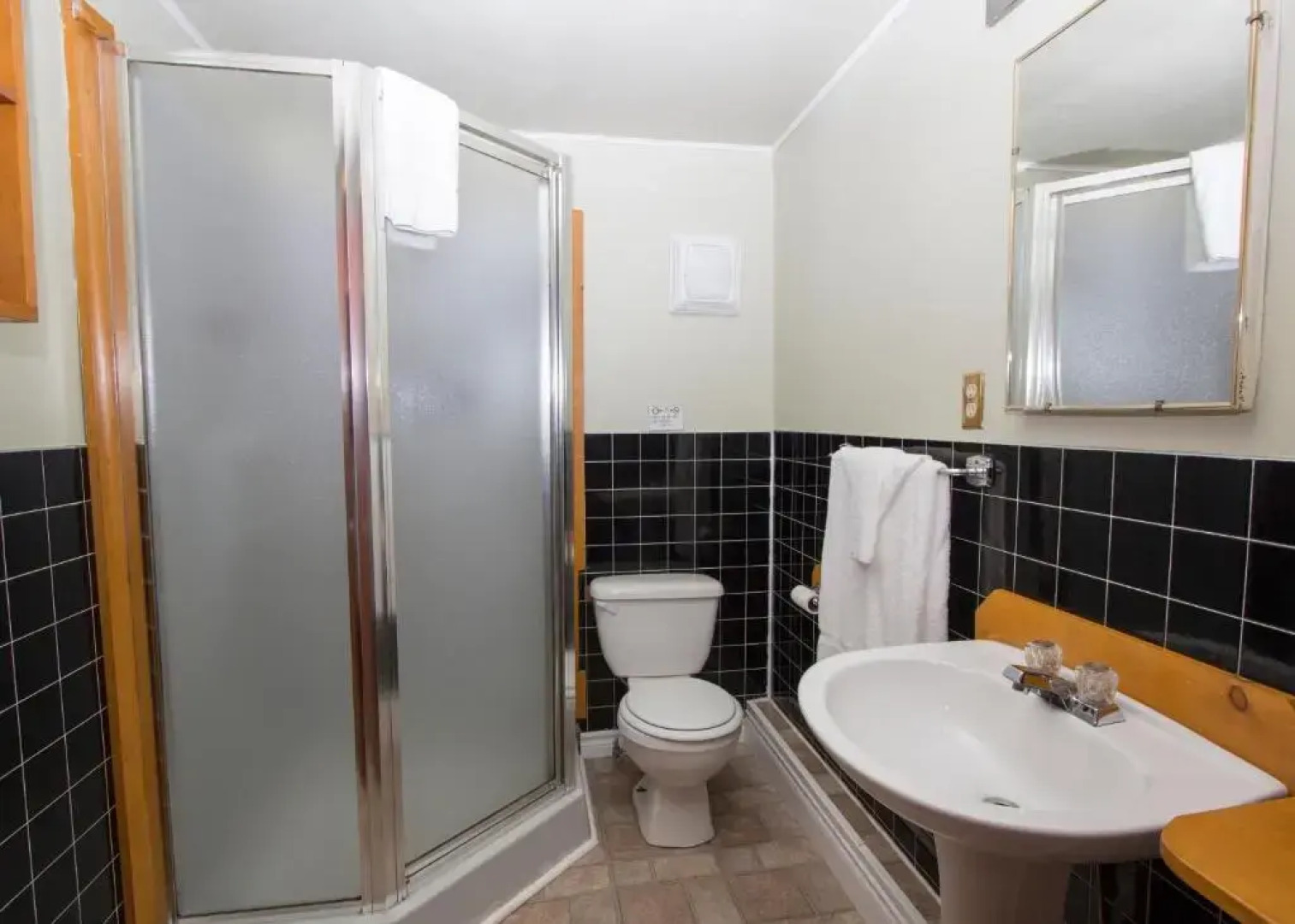 The Pines Cottage Resort