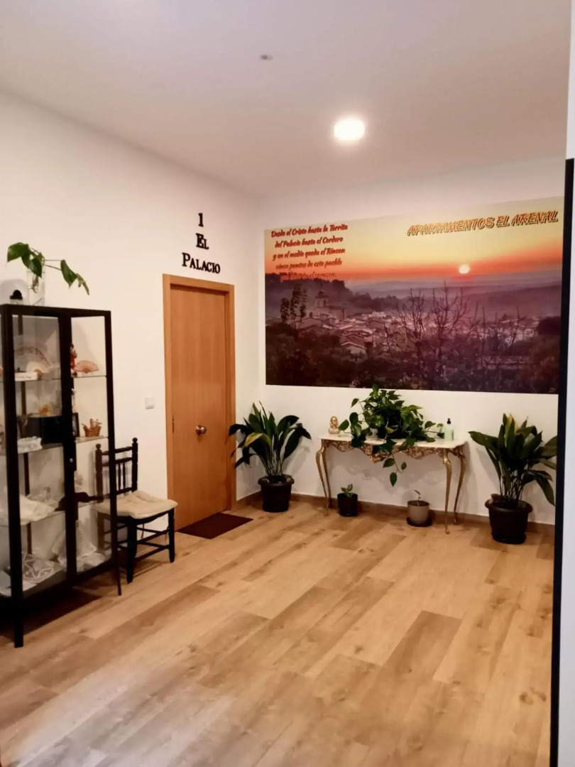 Apartamentos El Arenal