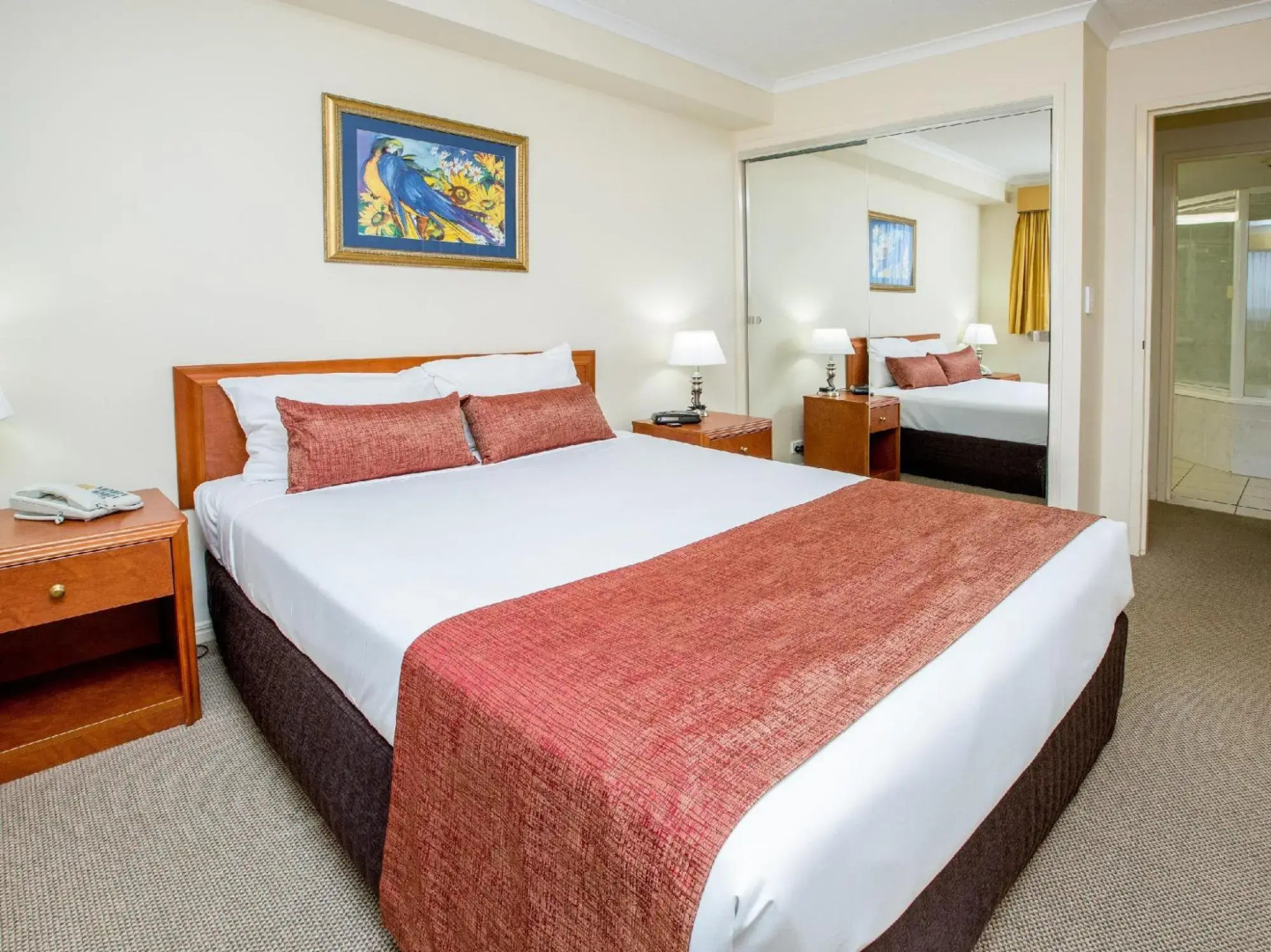 Springwood Tower Apartment Hotel