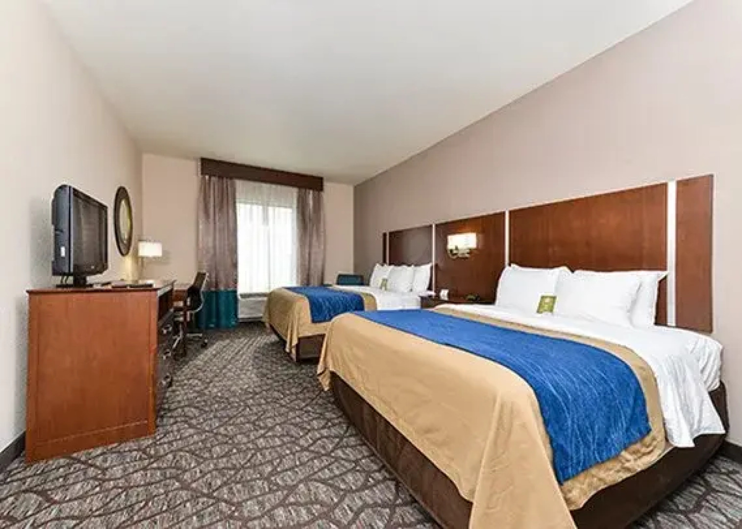 Comfort Inn & Suites