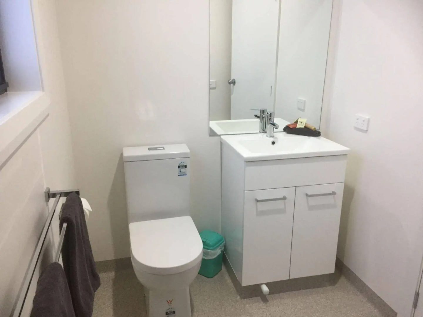 Georges Bay Apartments