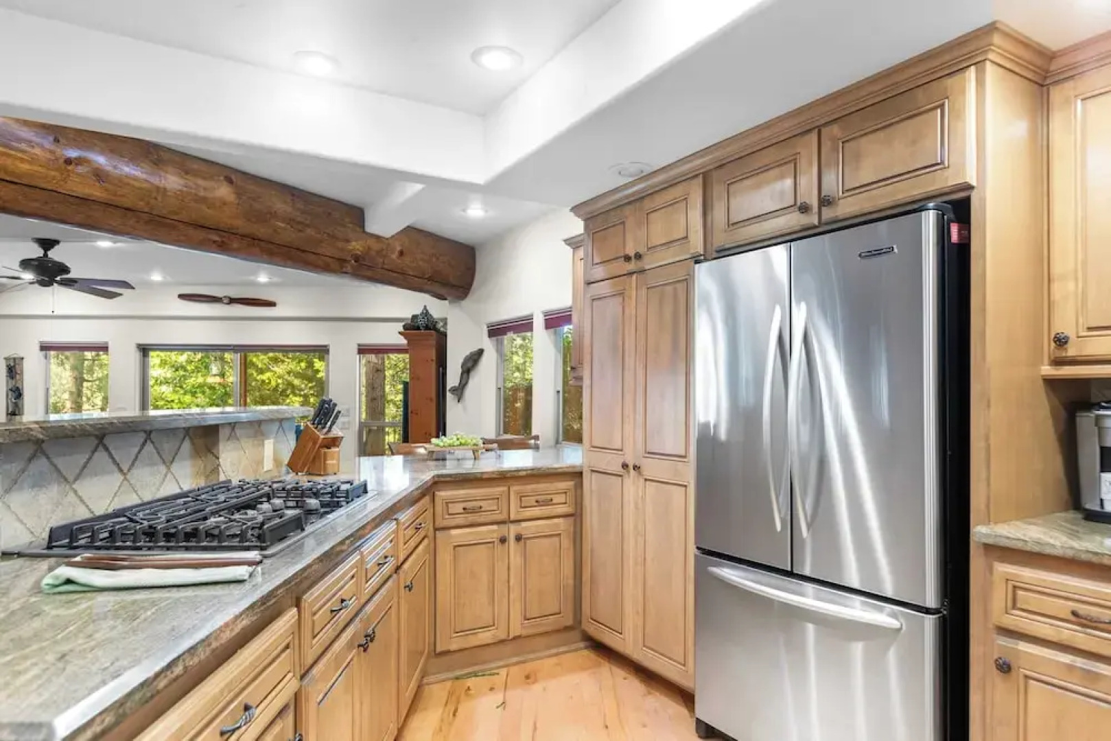 The Fairway Hideaway by Avantstay Game Room, Outdoor Dining & Near Lake Arrowhead