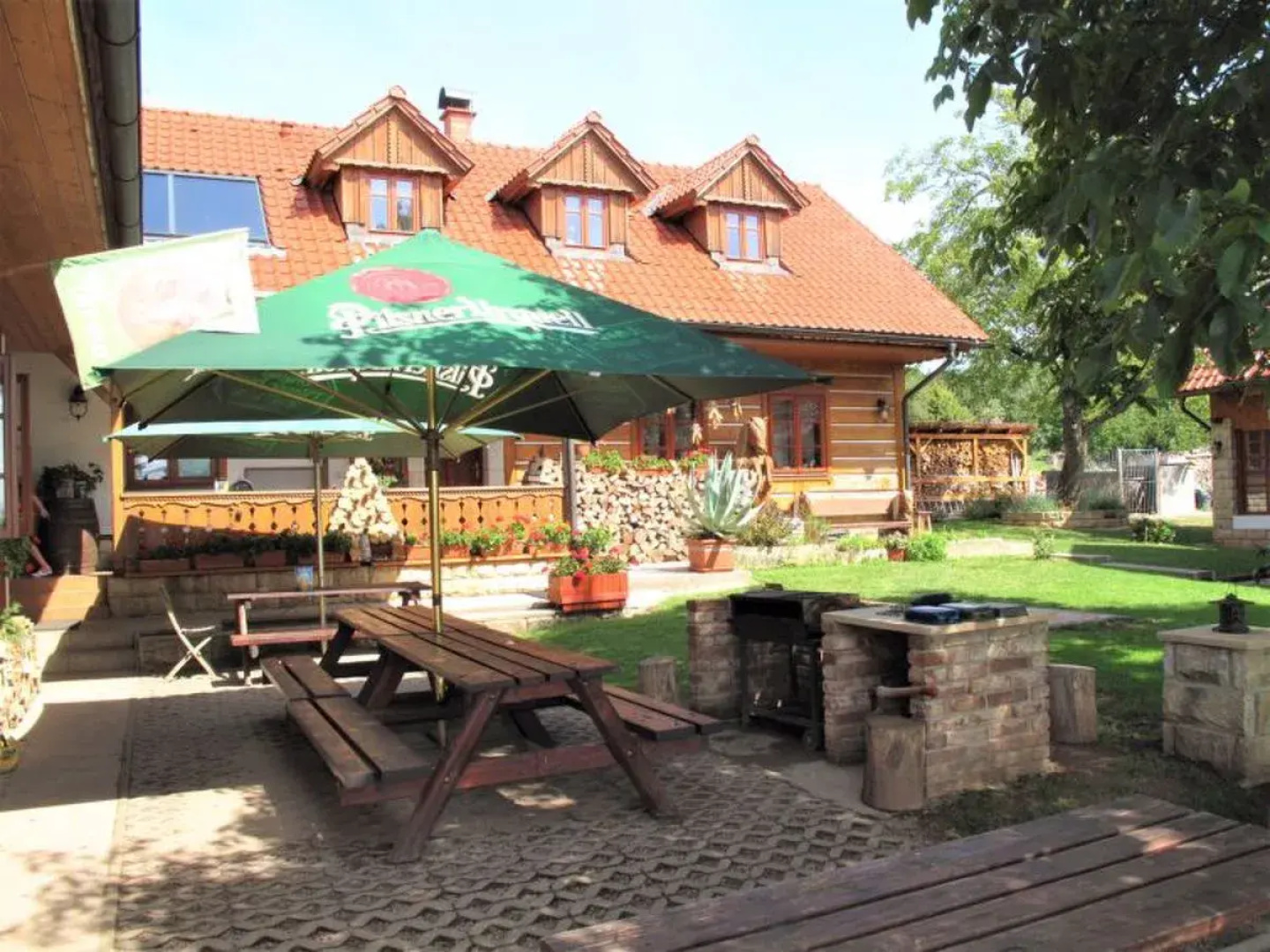 Růžovka (ULJ100)