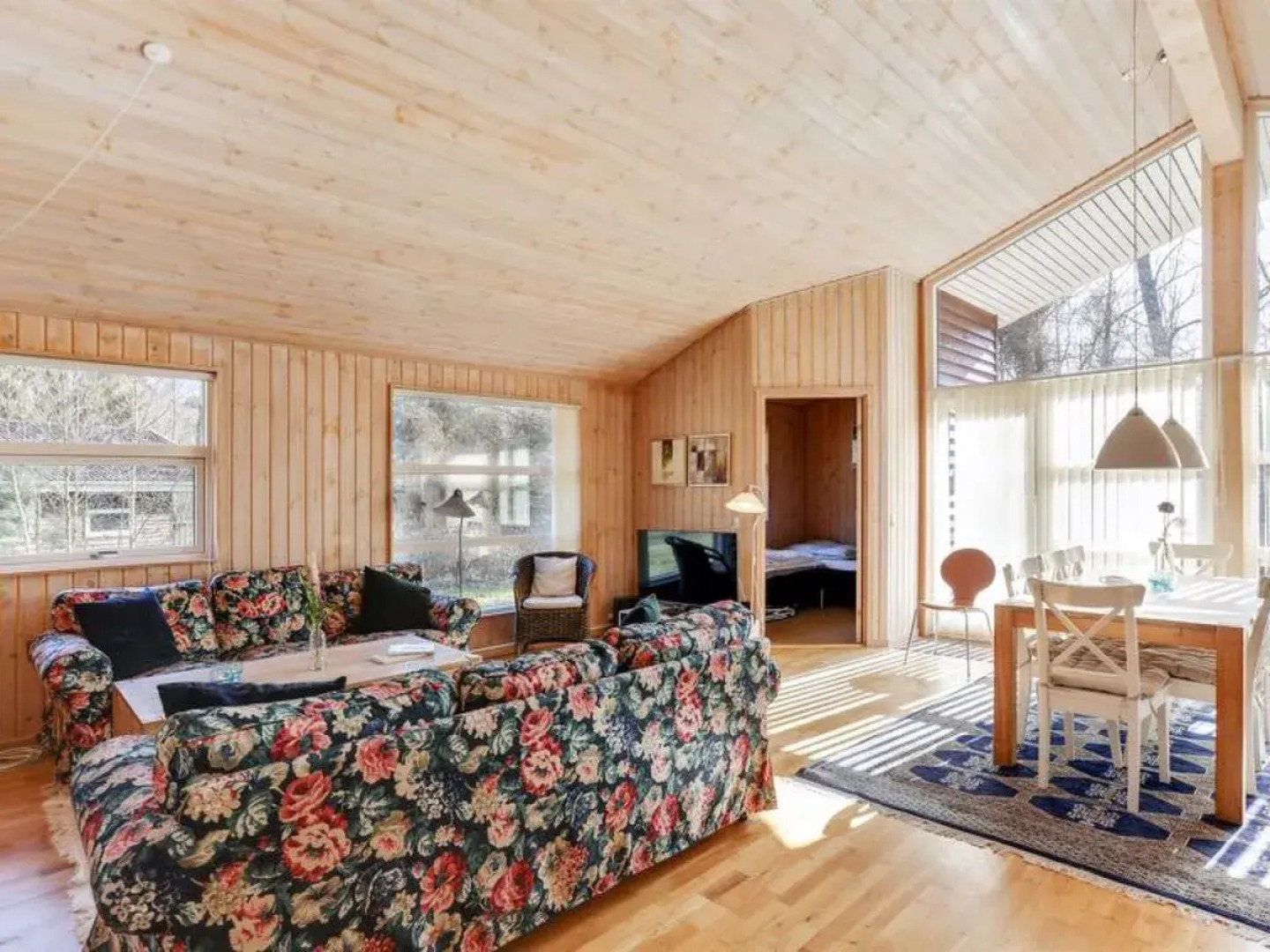 "Karin" - 800m from the sea in Bornholm