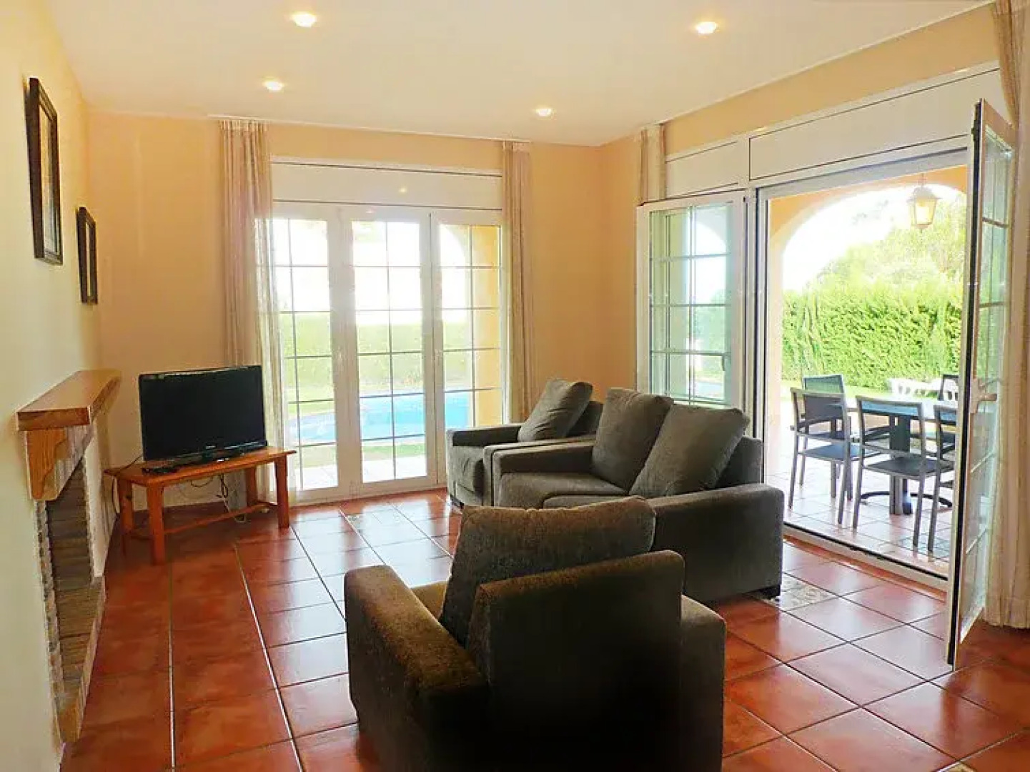 Casa Caleta - Three Bedroom