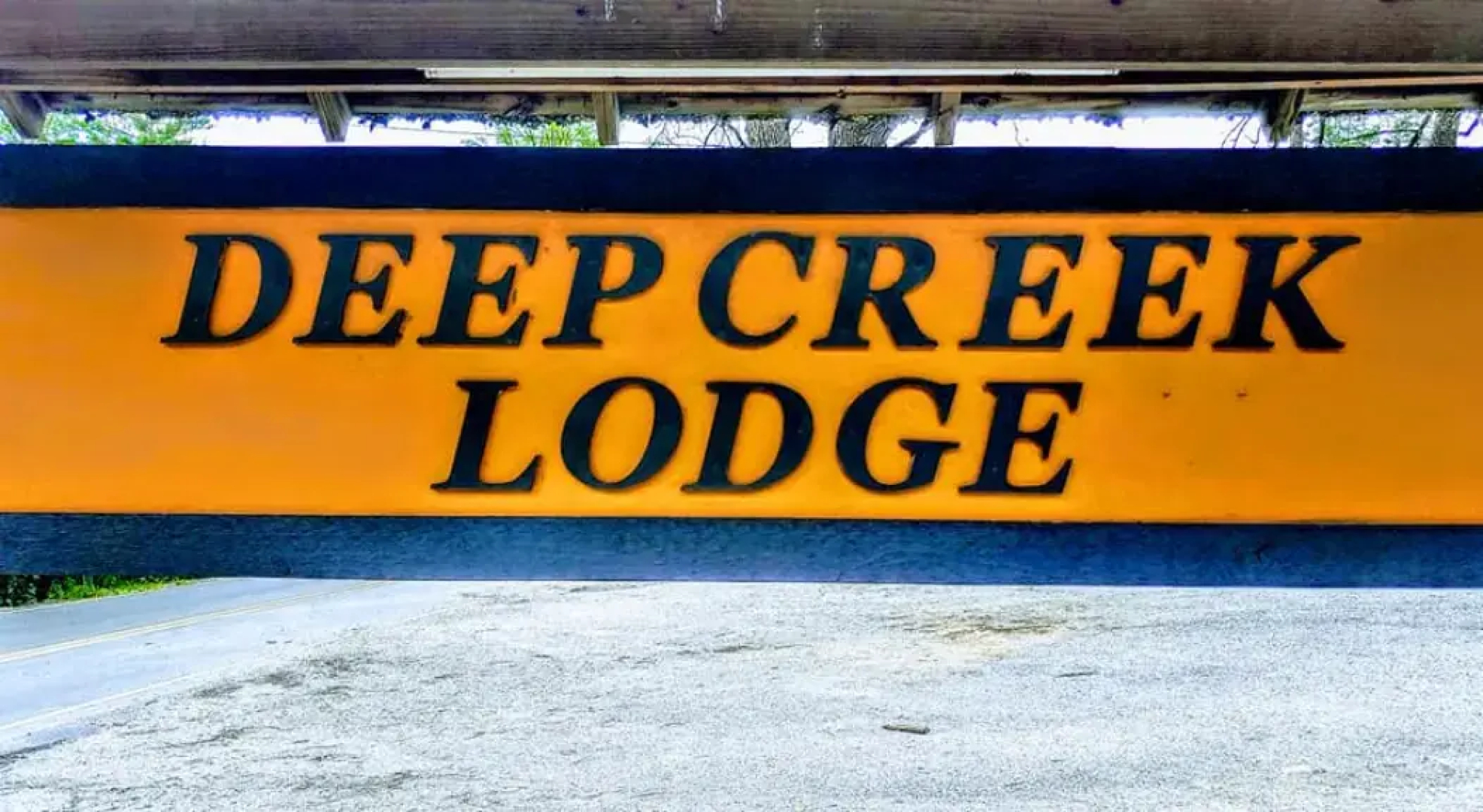 Deep Creek Lodge