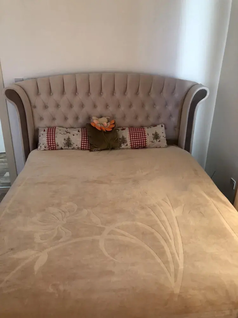 Villa with Private Garden in Karaman