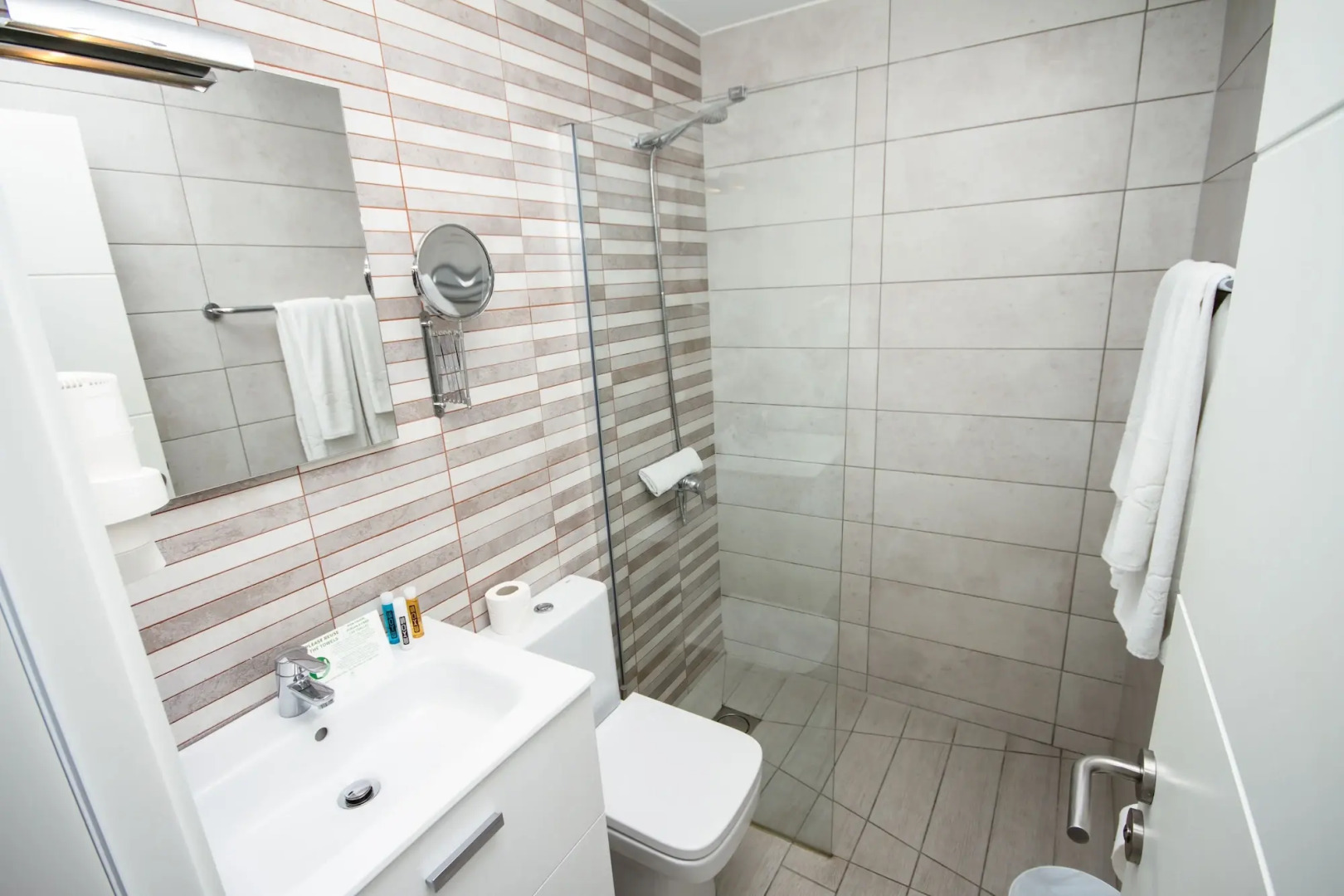 IG Nachosol Atlantic & Yaizasol by Servatur - Adults Only