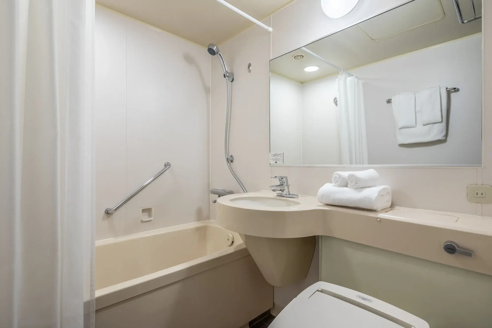 Loisir Hotel Classic Garden Kyoto Sanjo