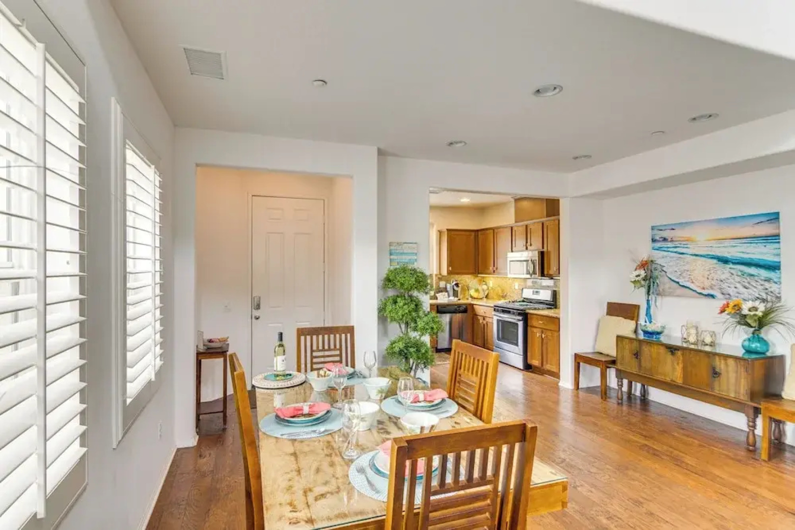 Walk to Beach: Luxe San Buenaventura Villa!