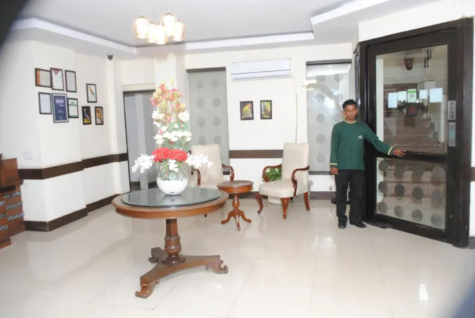 Hotel Tourist Deluxe