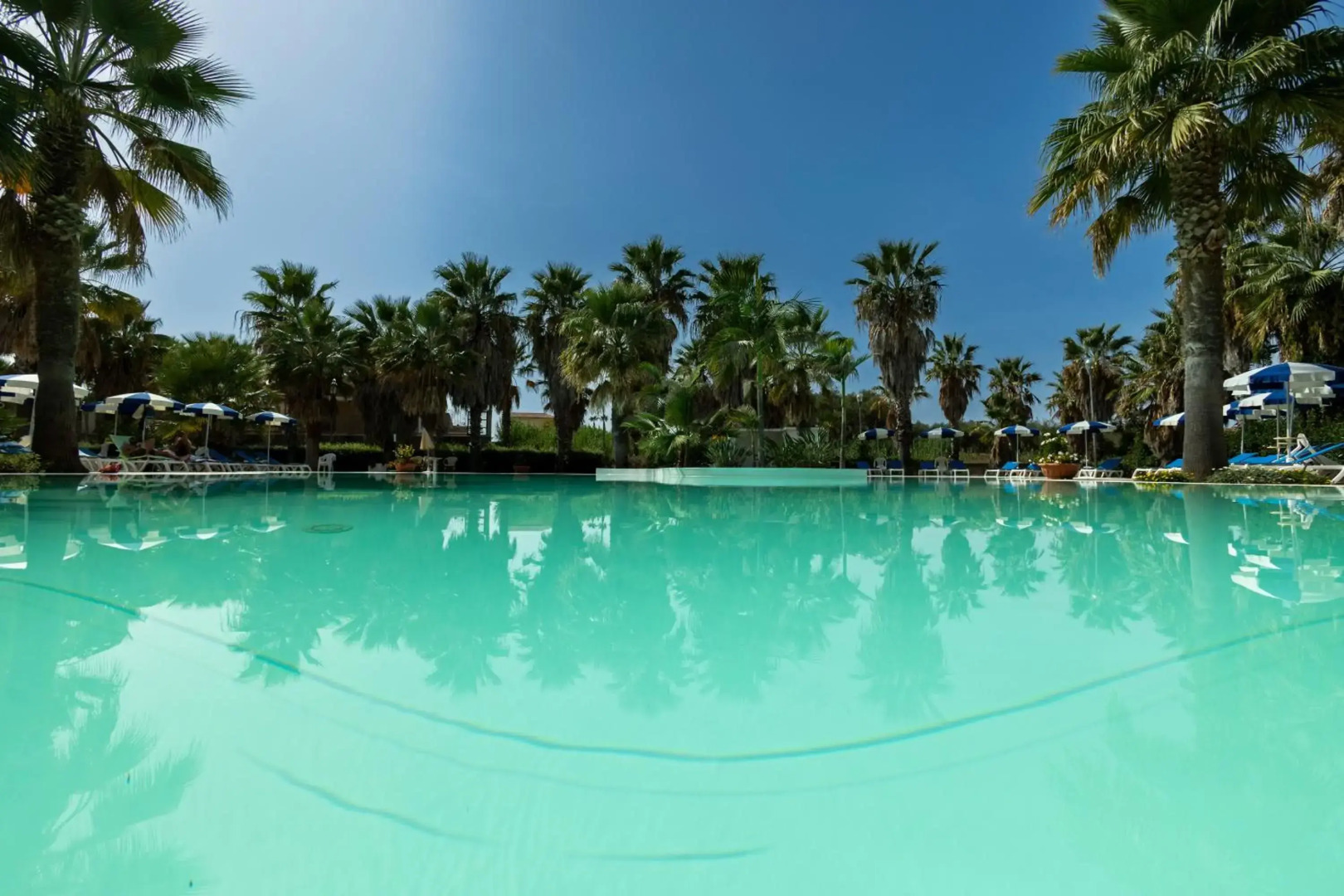 Prince Franklyn Hotel