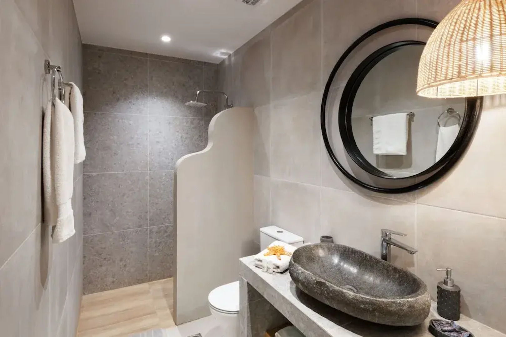 Varkotopi Eco Apts Villas