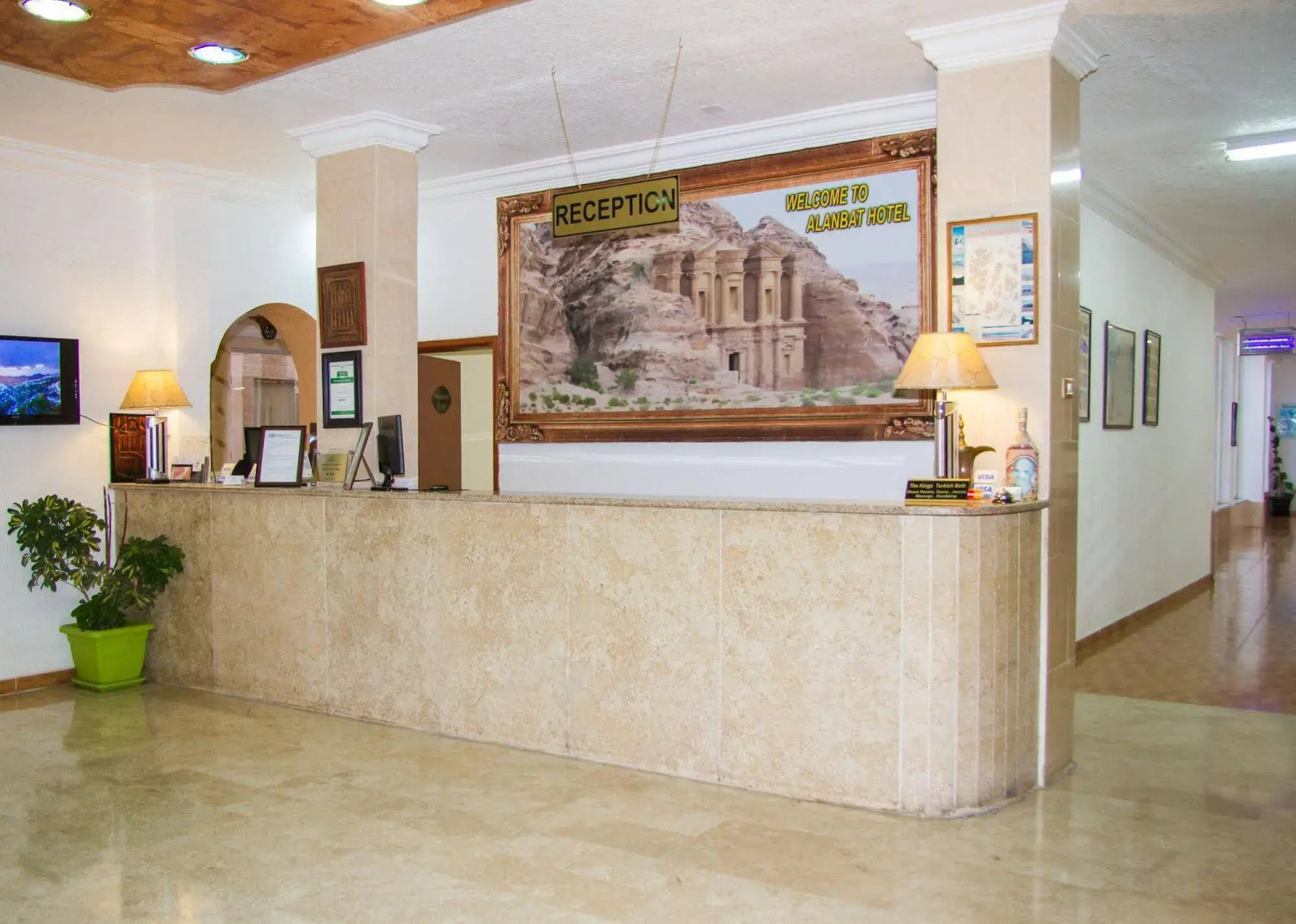 Al Anbat Hotel & Restaurant