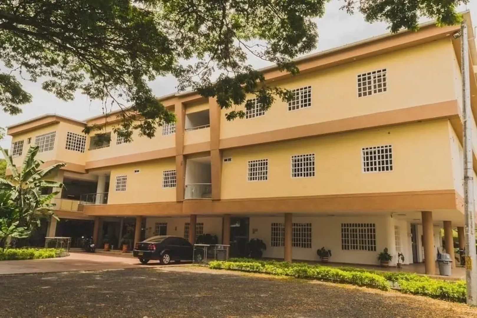 Hotel Manantial Buga