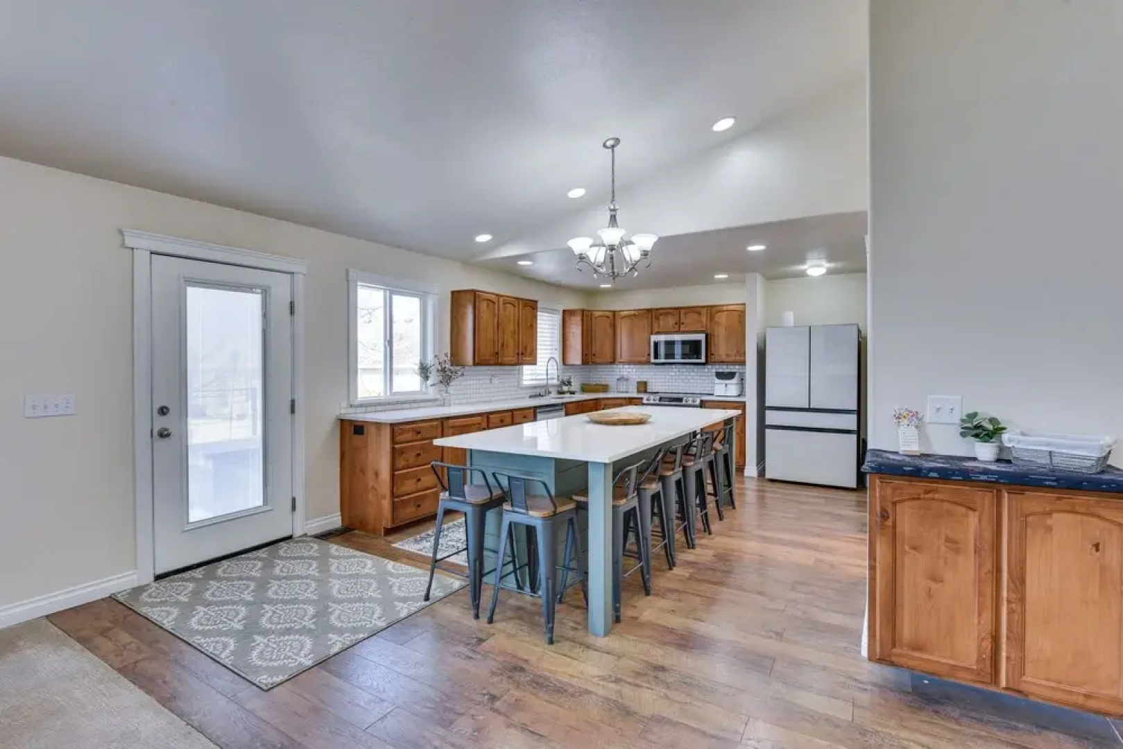 Layton Home w/ Pool + Hot Tub, 23 Mi to Snowbasin!