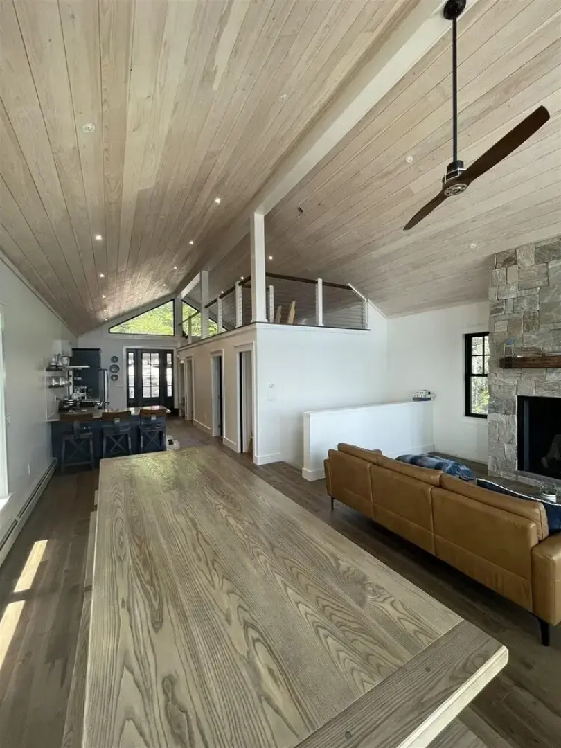 Overwater Views Limit 10 3 Bedroom Home by RedAwning
