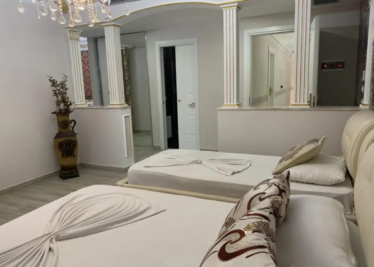 Pavarsia Beach Hotel